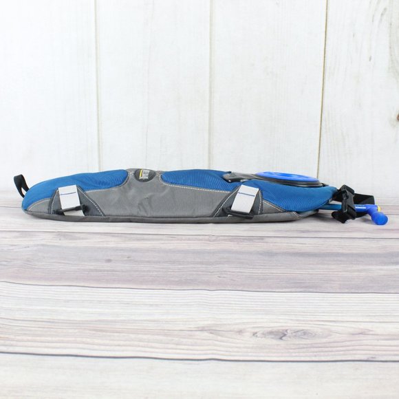 Camelbak Blue Nylon Unbottle Hydration Pack Style Hiking Run Bag Backpack - Picture 6 of 10